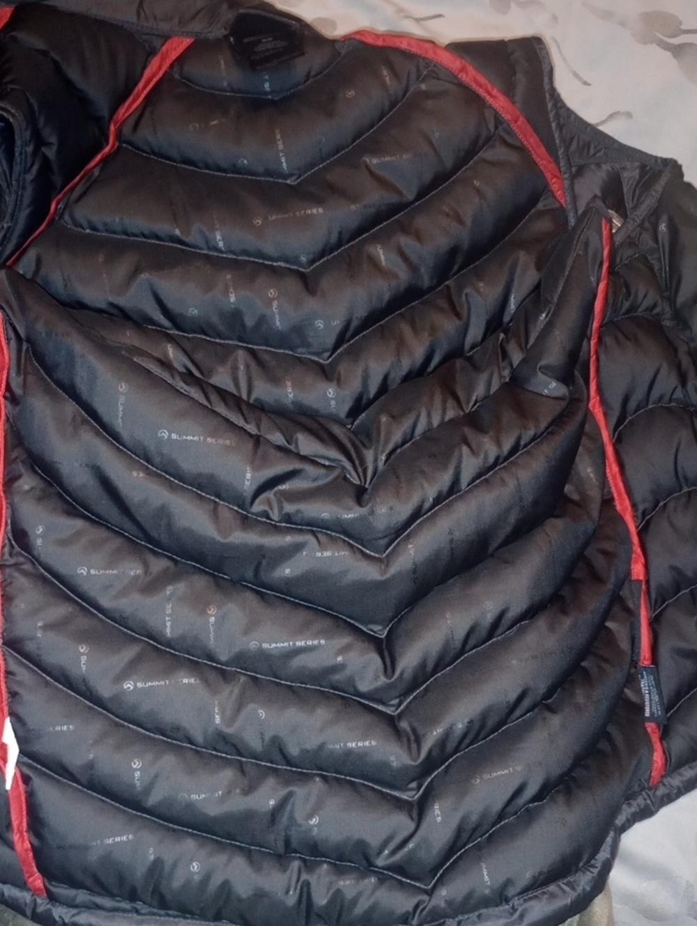 The North Face Black Quilted Insulated Vest Summit Series - Picture 12 of 12